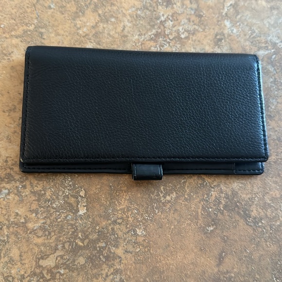 Coach check book cover - Picture 3 of 4